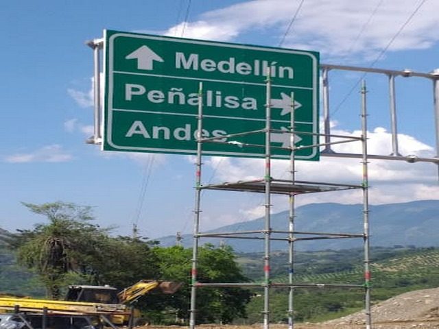 Señales viales Farallones · foto 12