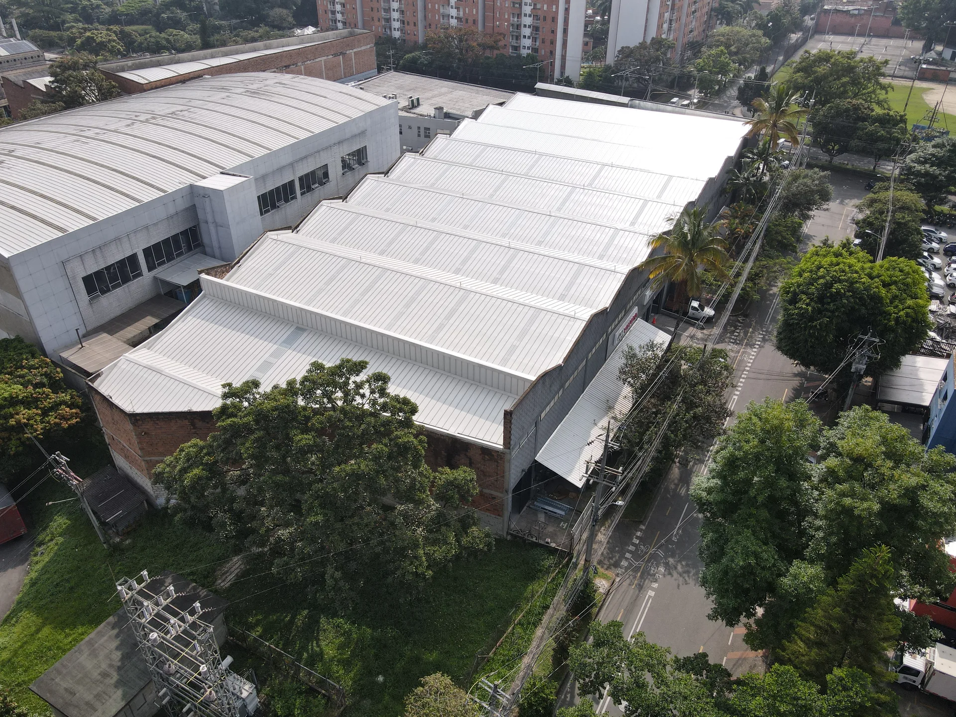 Cubierta Autoamerica Envigado · foto 4