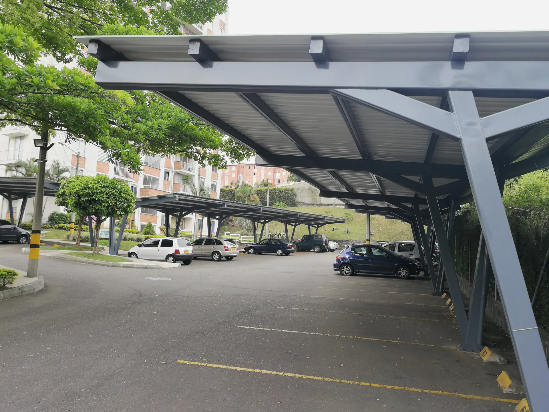 Cubiertas parqueaderos Altos de Ciudadela · foto 3