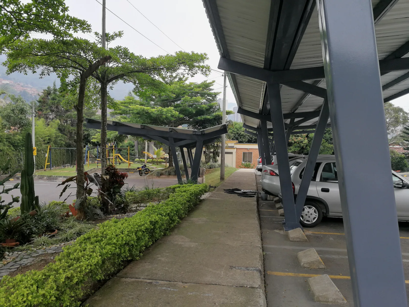 Cubiertas parqueaderos Altos de Ciudadela · foto 8