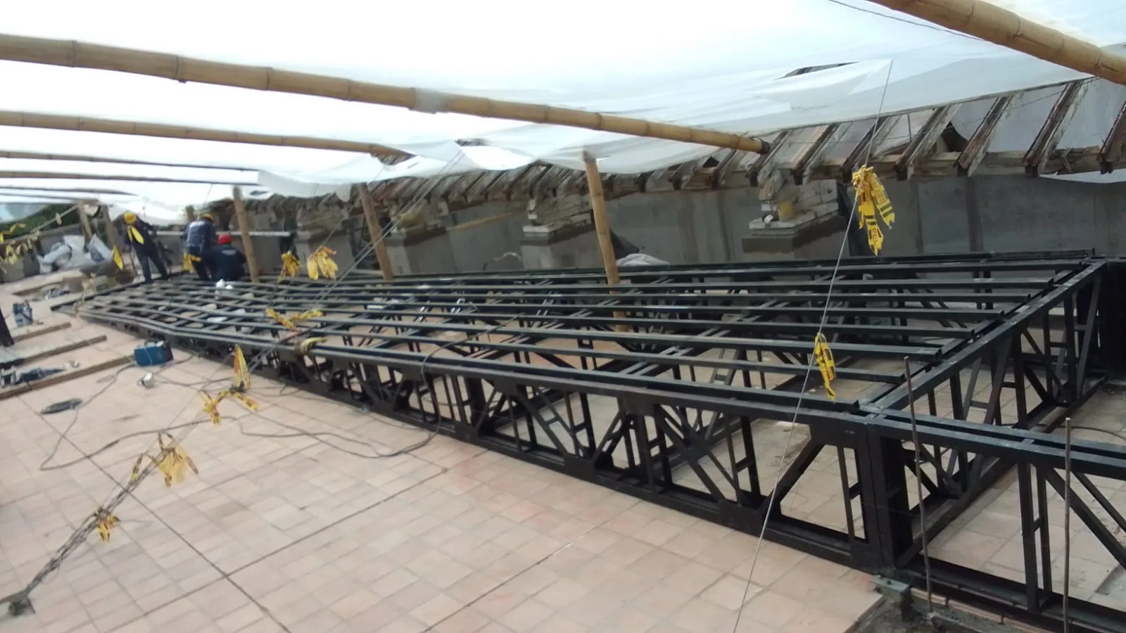 Estructuras metálicas zarzo Claustro Etapa 1 · foto 1