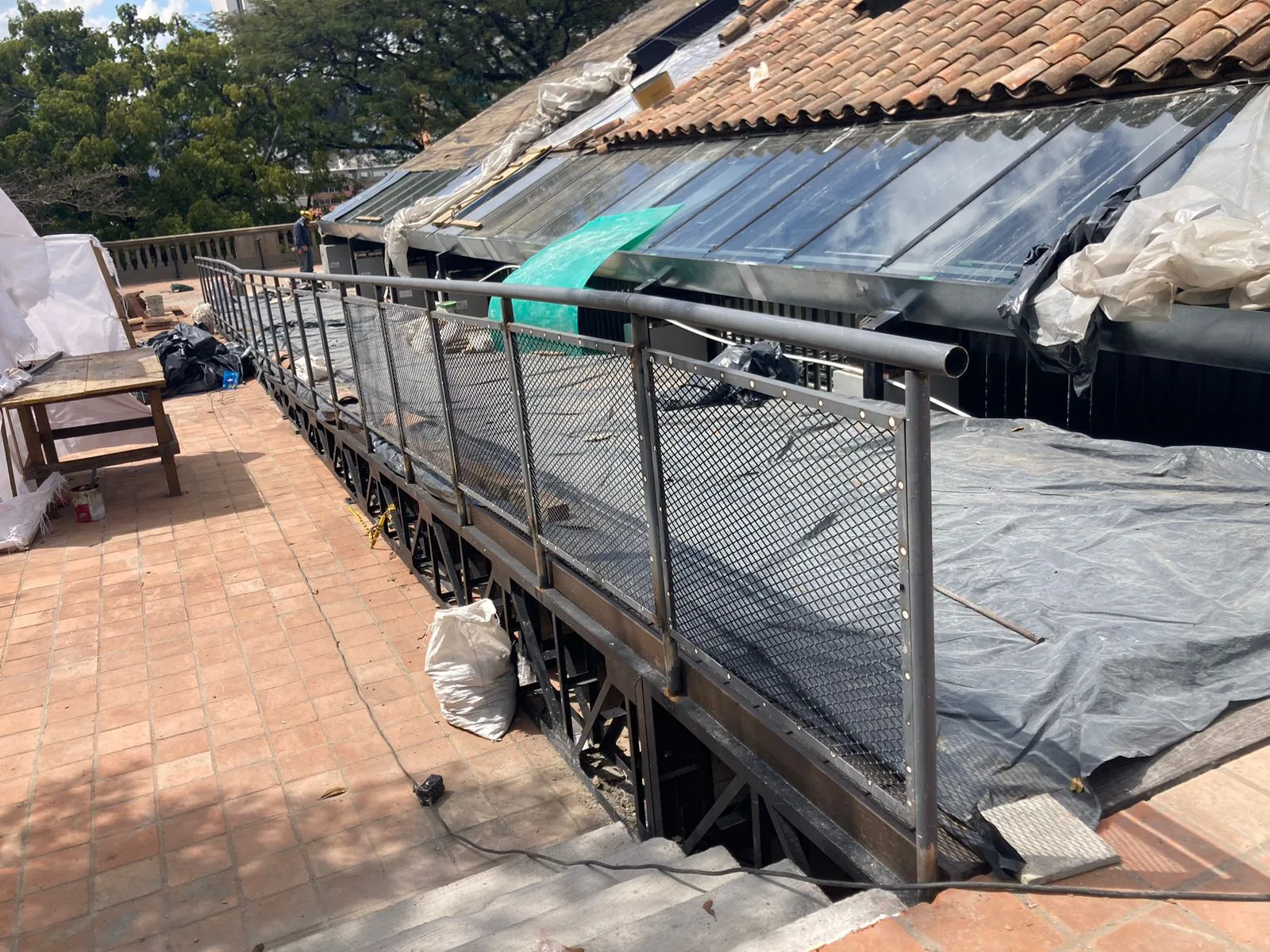 Estructuras metálicas zarzo Claustro Etapa 1 · foto 11