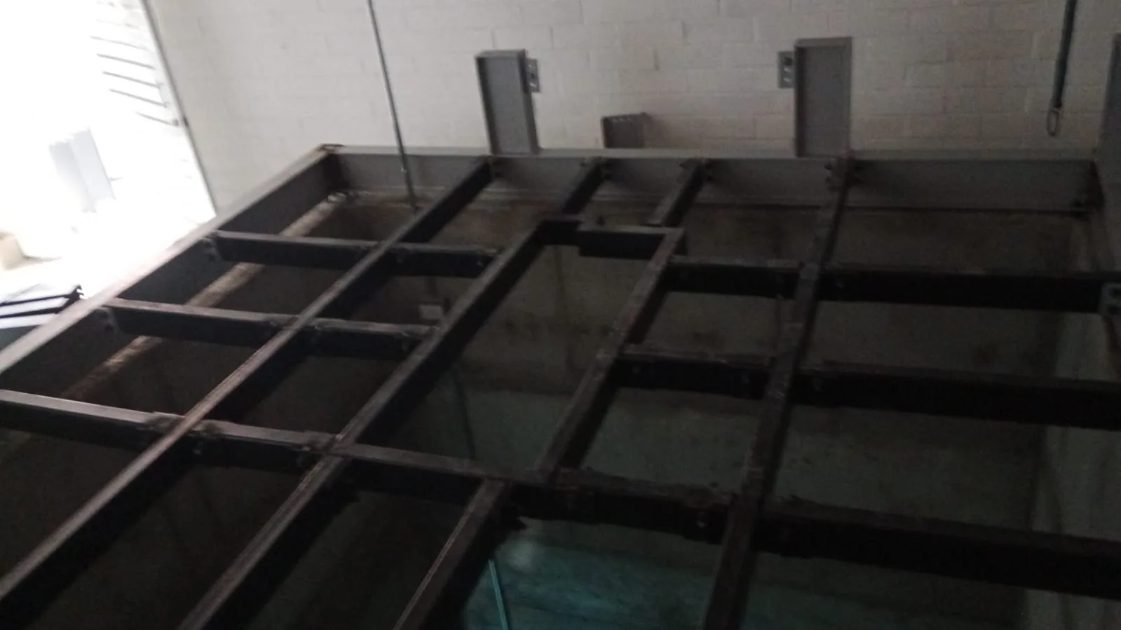 Estructura soporte ascensores Clínica Buonavitta · foto 4