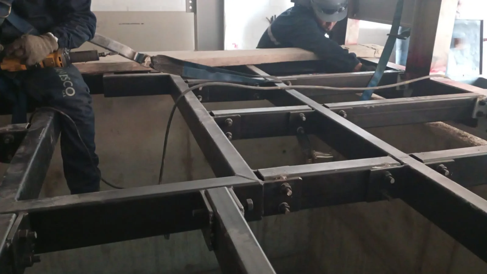 Estructura soporte ascensores Clínica Buonavitta · foto 5