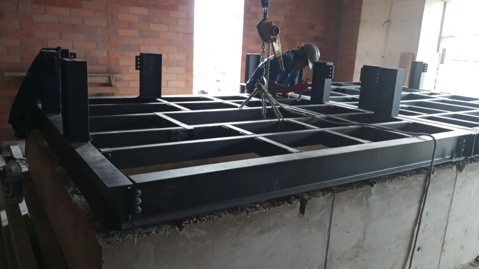 Estructura soporte ascensores Clínica Buonavitta · foto 11