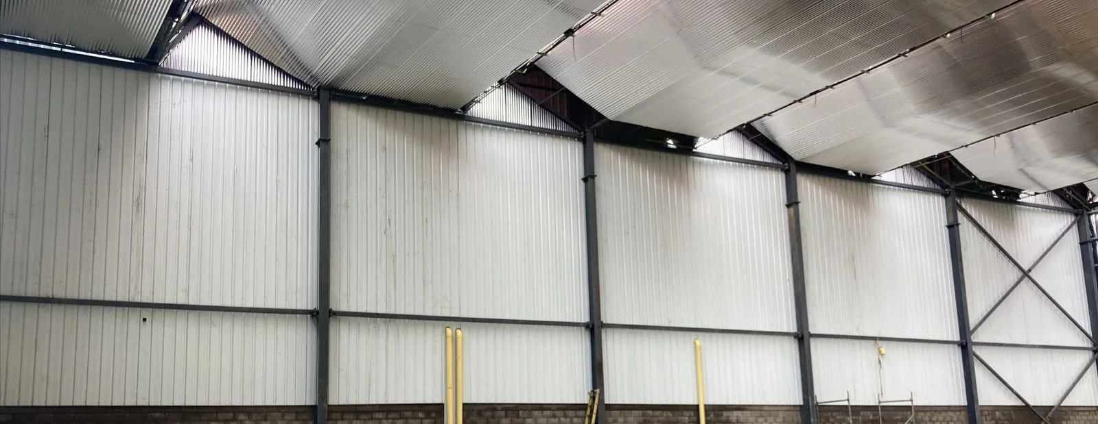 Fachada bodegas Añuri Oicón · foto 7
