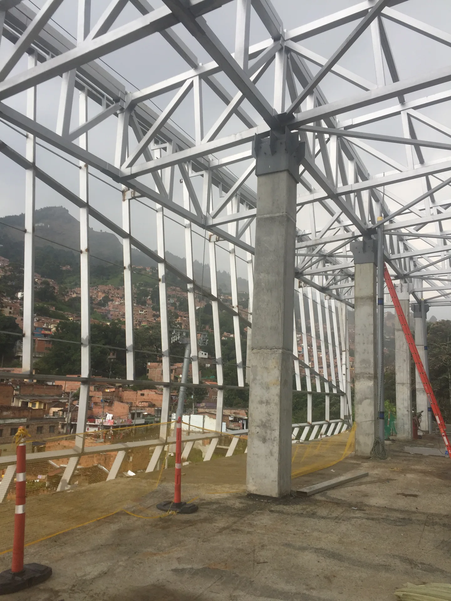 Estaciones Tranvia De Ayacucho · foto 6