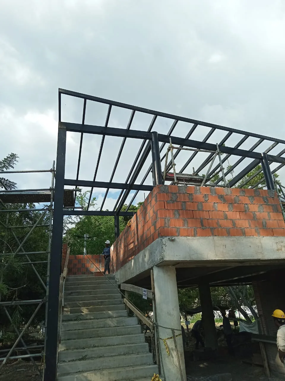 Pergola Comfama Apartado · foto 3