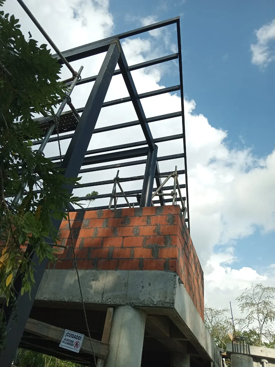Pergola Comfama Apartado · foto 4